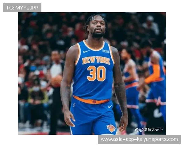 职业球员是否接受联盟指定的公众演讲能力训练，业余球员成为职业球员